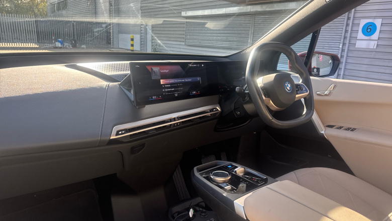 BMW iX 240kW xDrive40 M Sport 76.6kWh 5dr Auto Electric Estate